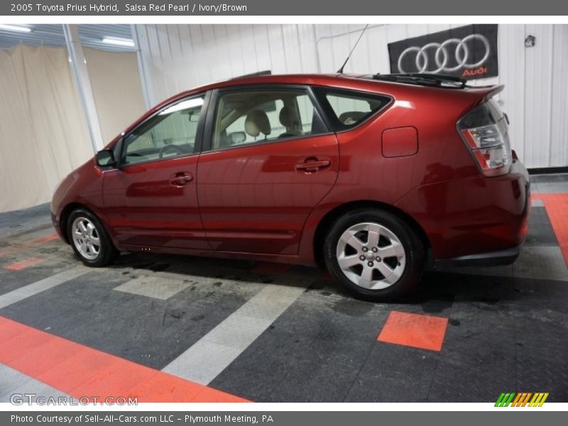 Salsa Red Pearl / Ivory/Brown 2005 Toyota Prius Hybrid