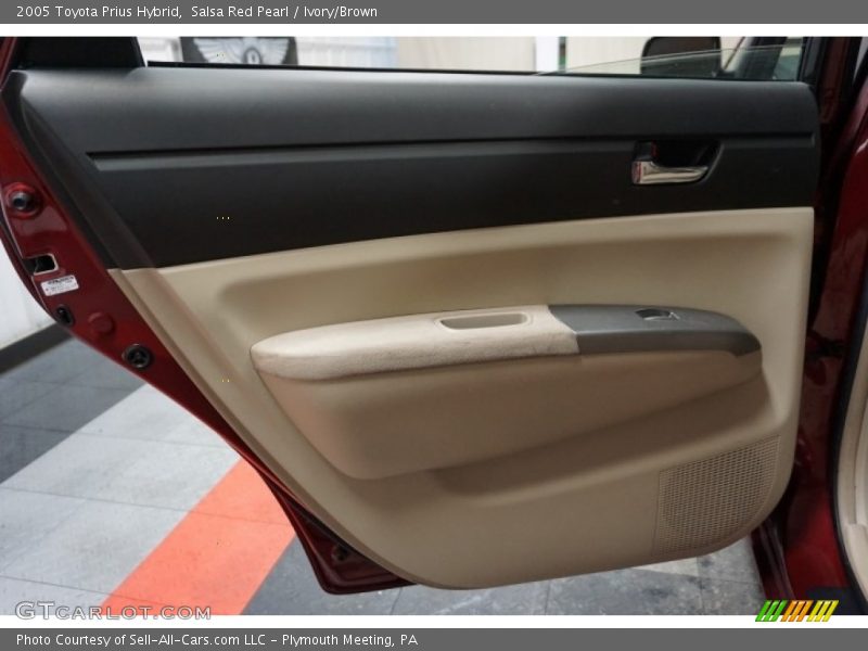 Salsa Red Pearl / Ivory/Brown 2005 Toyota Prius Hybrid