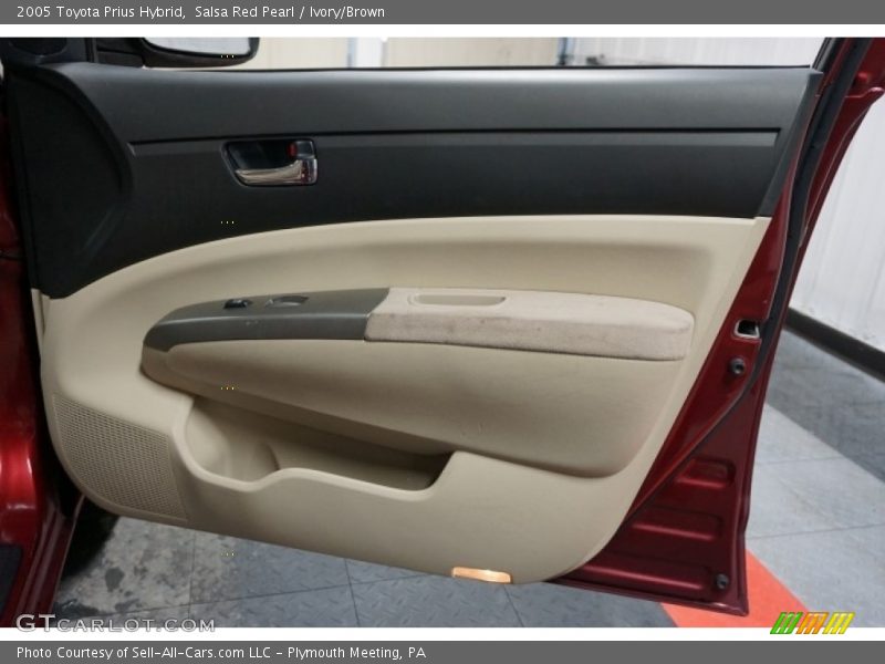 Salsa Red Pearl / Ivory/Brown 2005 Toyota Prius Hybrid