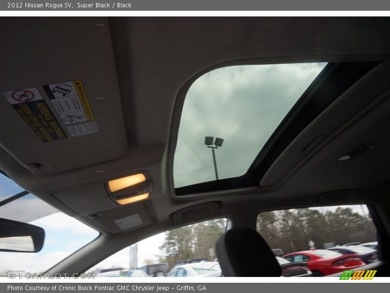 Super Black / Black 2012 Nissan Rogue SV