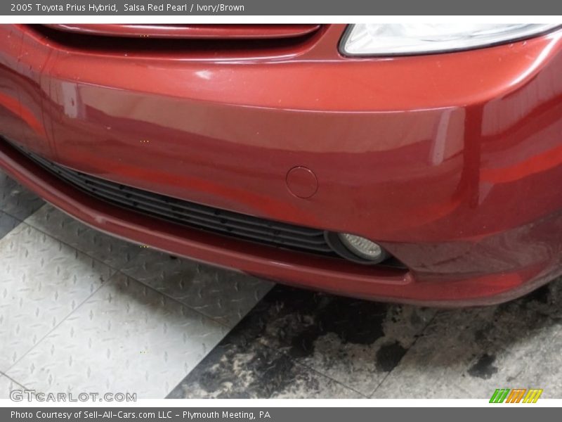Salsa Red Pearl / Ivory/Brown 2005 Toyota Prius Hybrid