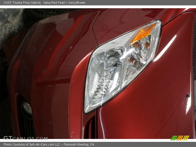 Salsa Red Pearl / Ivory/Brown 2005 Toyota Prius Hybrid