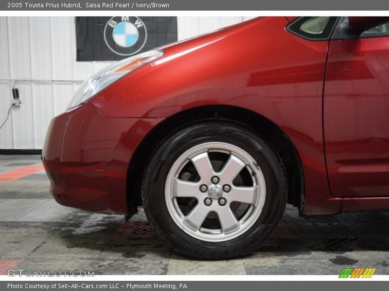 Salsa Red Pearl / Ivory/Brown 2005 Toyota Prius Hybrid