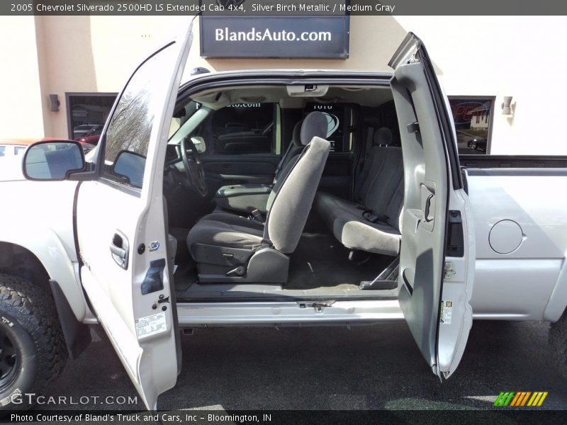 Silver Birch Metallic / Medium Gray 2005 Chevrolet Silverado 2500HD LS Extended Cab 4x4