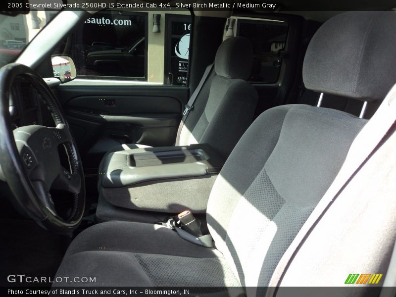 Silver Birch Metallic / Medium Gray 2005 Chevrolet Silverado 2500HD LS Extended Cab 4x4