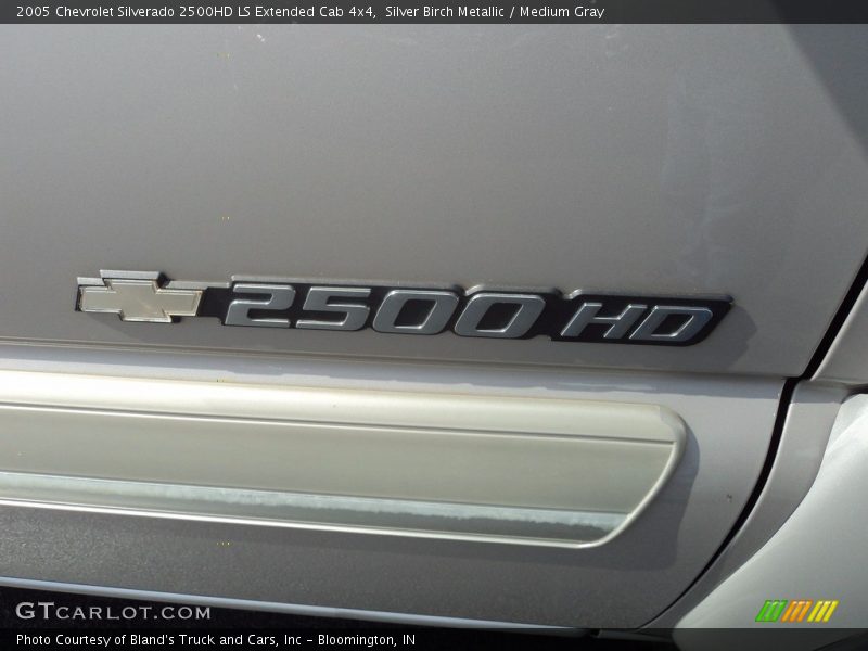 Silver Birch Metallic / Medium Gray 2005 Chevrolet Silverado 2500HD LS Extended Cab 4x4