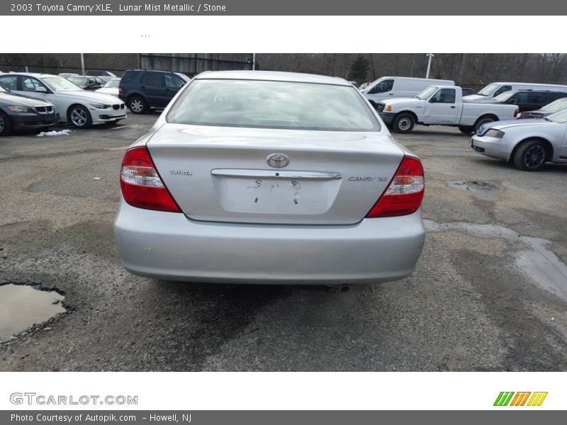Lunar Mist Metallic / Stone 2003 Toyota Camry XLE