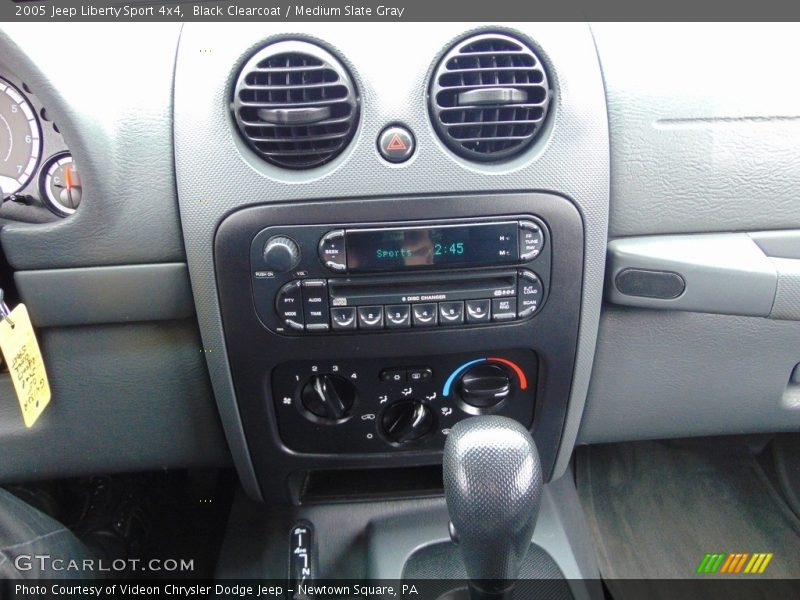 Black Clearcoat / Medium Slate Gray 2005 Jeep Liberty Sport 4x4