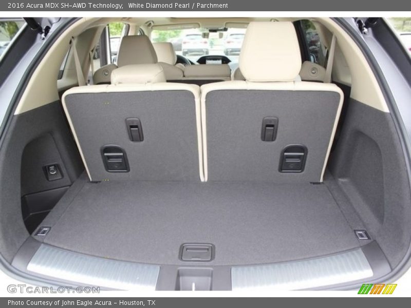 White Diamond Pearl / Parchment 2016 Acura MDX SH-AWD Technology