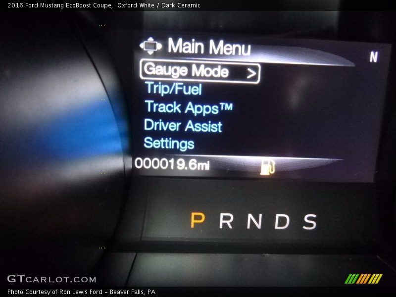Oxford White / Dark Ceramic 2016 Ford Mustang EcoBoost Coupe