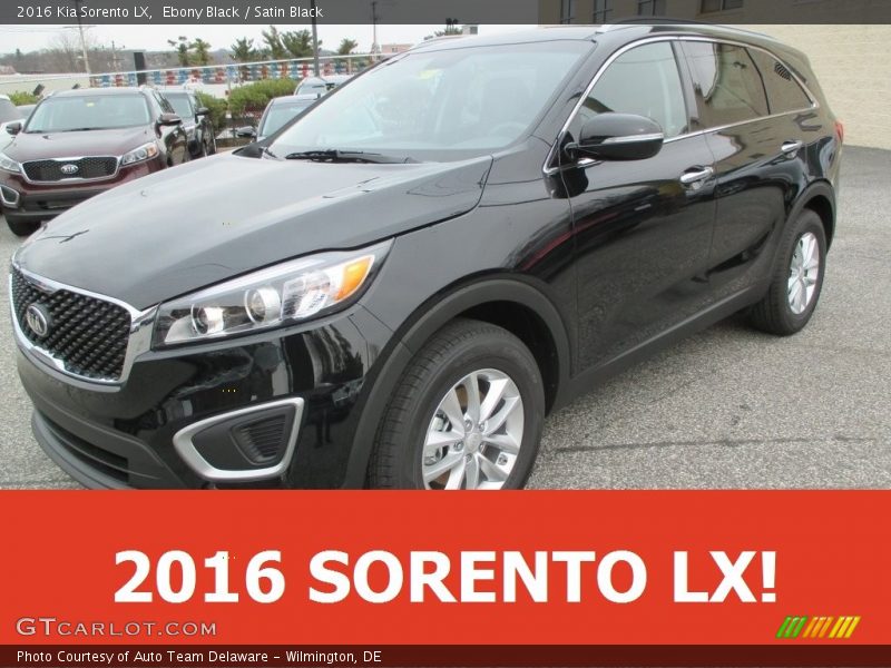 Ebony Black / Satin Black 2016 Kia Sorento LX