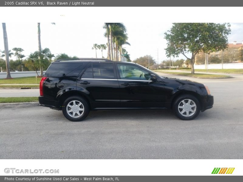 Black Raven / Light Neutral 2005 Cadillac SRX V6