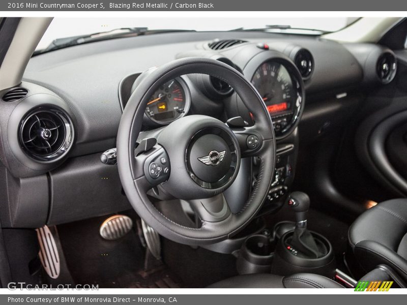 Blazing Red Metallic / Carbon Black 2016 Mini Countryman Cooper S