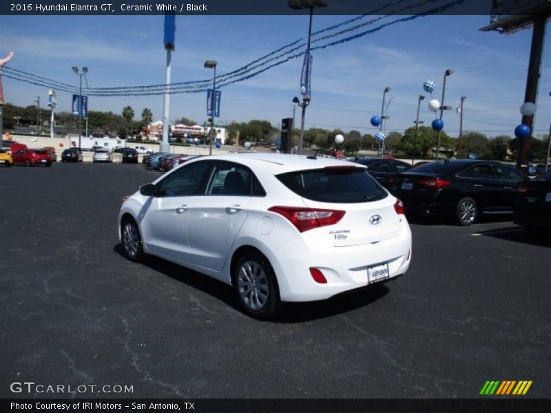 Ceramic White / Black 2016 Hyundai Elantra GT