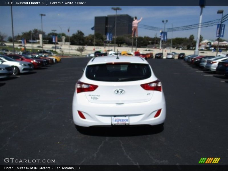 Ceramic White / Black 2016 Hyundai Elantra GT