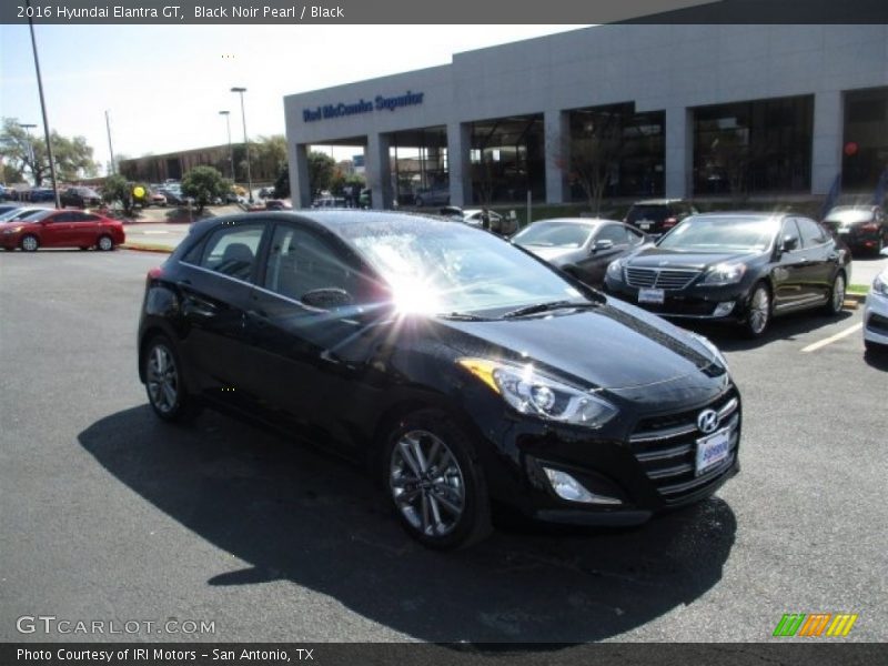 Black Noir Pearl / Black 2016 Hyundai Elantra GT