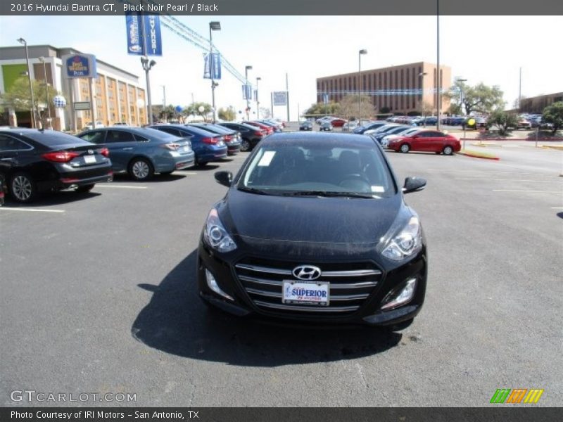 Black Noir Pearl / Black 2016 Hyundai Elantra GT