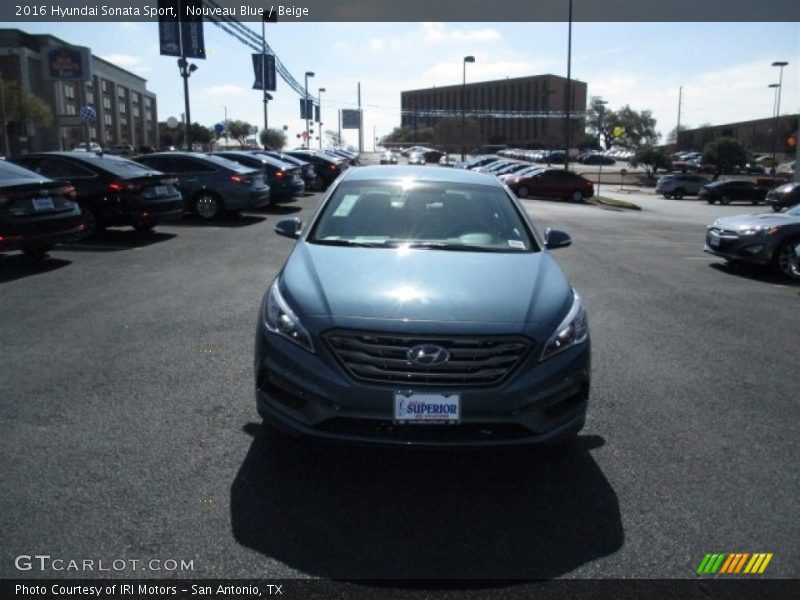Nouveau Blue / Beige 2016 Hyundai Sonata Sport