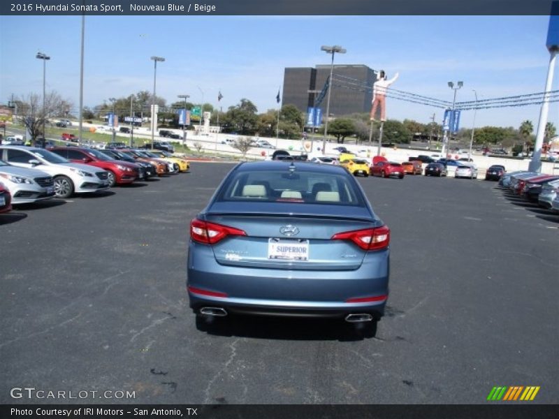 Nouveau Blue / Beige 2016 Hyundai Sonata Sport