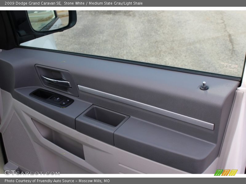 Stone White / Medium Slate Gray/Light Shale 2009 Dodge Grand Caravan SE