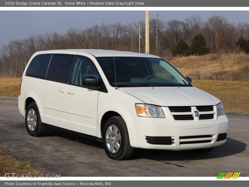 Stone White / Medium Slate Gray/Light Shale 2009 Dodge Grand Caravan SE