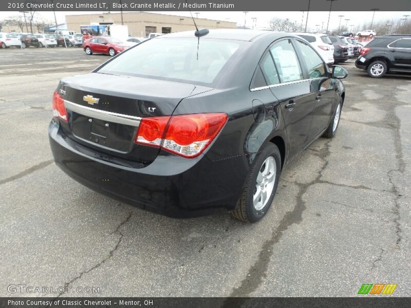 Black Granite Metallic / Medium Titanium 2016 Chevrolet Cruze Limited LT