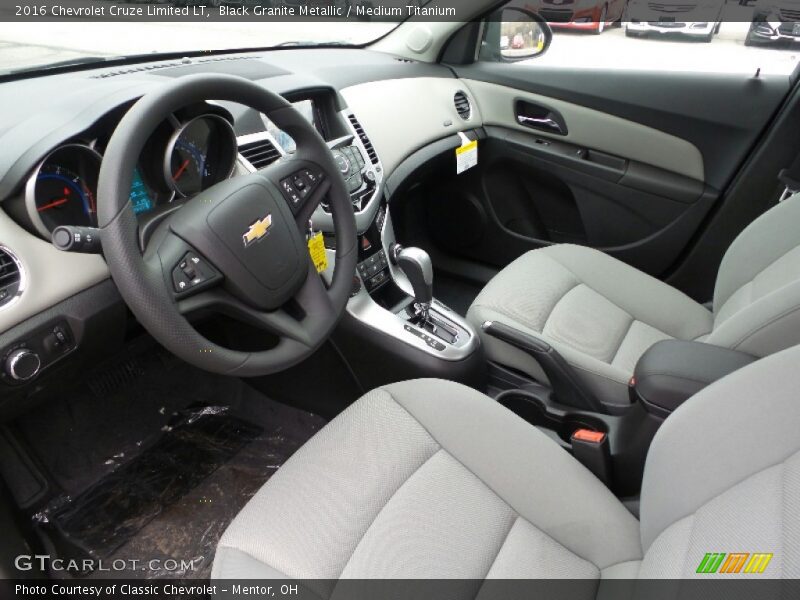 Black Granite Metallic / Medium Titanium 2016 Chevrolet Cruze Limited LT