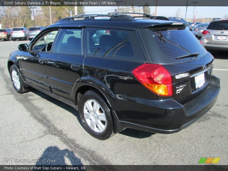 Obsidian Black Pearl / Off Black 2005 Subaru Outback 2.5i Wagon