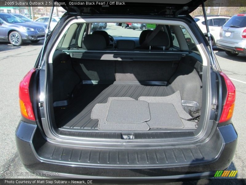Obsidian Black Pearl / Off Black 2005 Subaru Outback 2.5i Wagon
