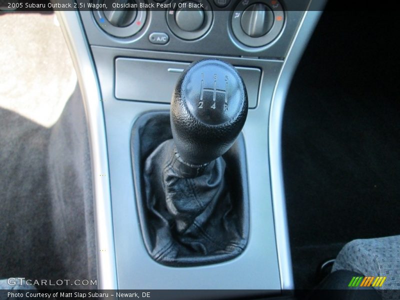 Obsidian Black Pearl / Off Black 2005 Subaru Outback 2.5i Wagon