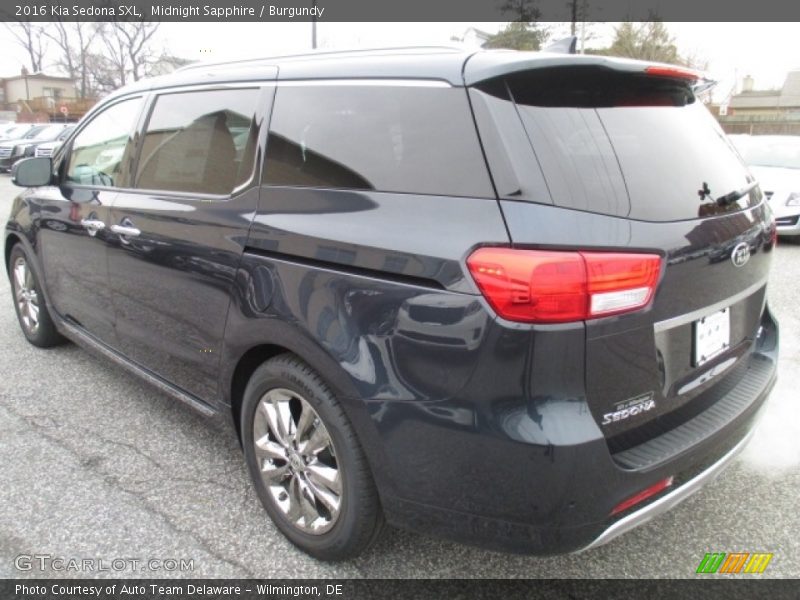 Midnight Sapphire / Burgundy 2016 Kia Sedona SXL