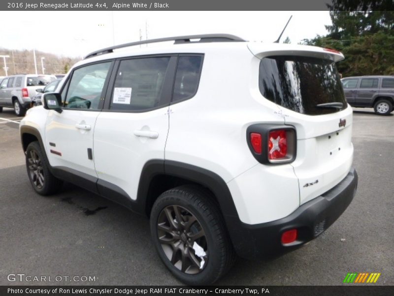 Alpine White / Black 2016 Jeep Renegade Latitude 4x4