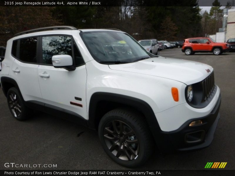 Alpine White / Black 2016 Jeep Renegade Latitude 4x4