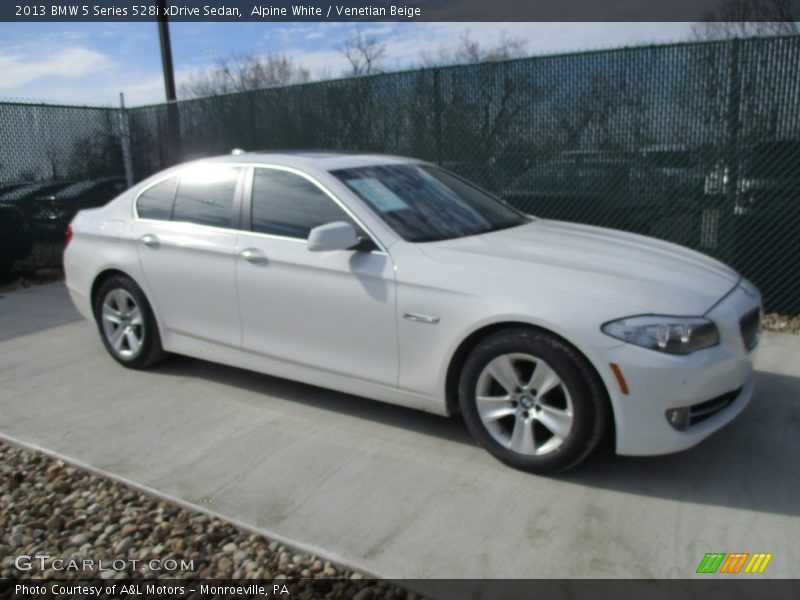 Alpine White / Venetian Beige 2013 BMW 5 Series 528i xDrive Sedan