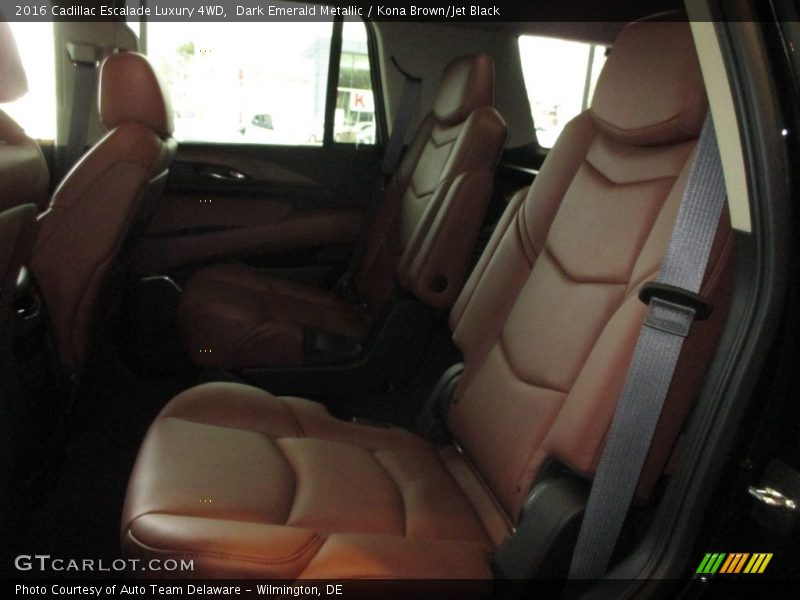 Dark Emerald Metallic / Kona Brown/Jet Black 2016 Cadillac Escalade Luxury 4WD