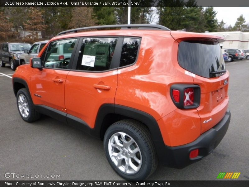 Omaha Orange / Bark Brown/Ski Grey 2016 Jeep Renegade Latitude 4x4