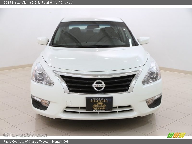Pearl White / Charcoal 2015 Nissan Altima 2.5 S