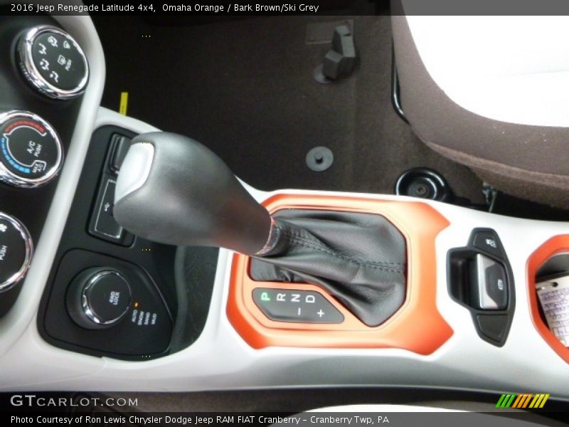 Omaha Orange / Bark Brown/Ski Grey 2016 Jeep Renegade Latitude 4x4