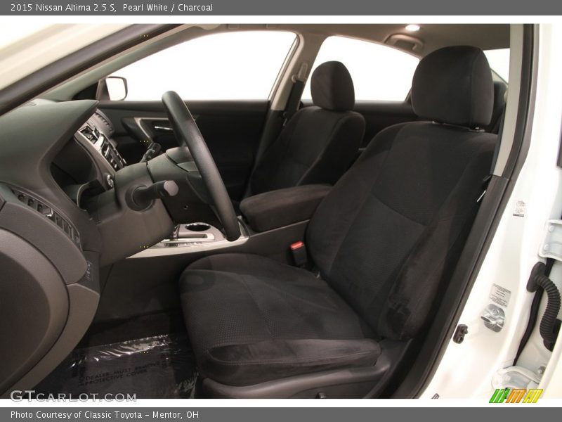 Pearl White / Charcoal 2015 Nissan Altima 2.5 S