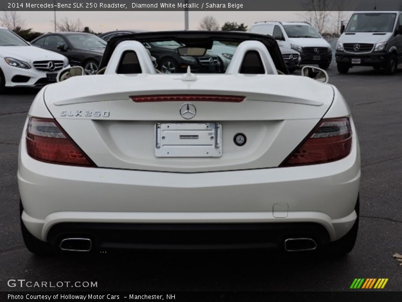 Diamond White Metallic / Sahara Beige 2014 Mercedes-Benz SLK 250 Roadster