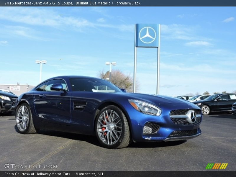 Front 3/4 View of 2016 AMG GT S Coupe