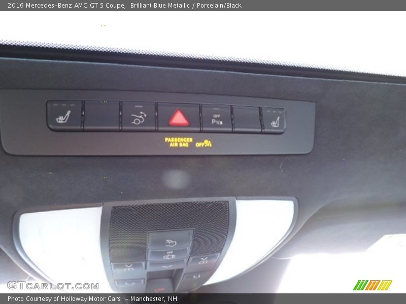 Brilliant Blue Metallic / Porcelain/Black 2016 Mercedes-Benz AMG GT S Coupe