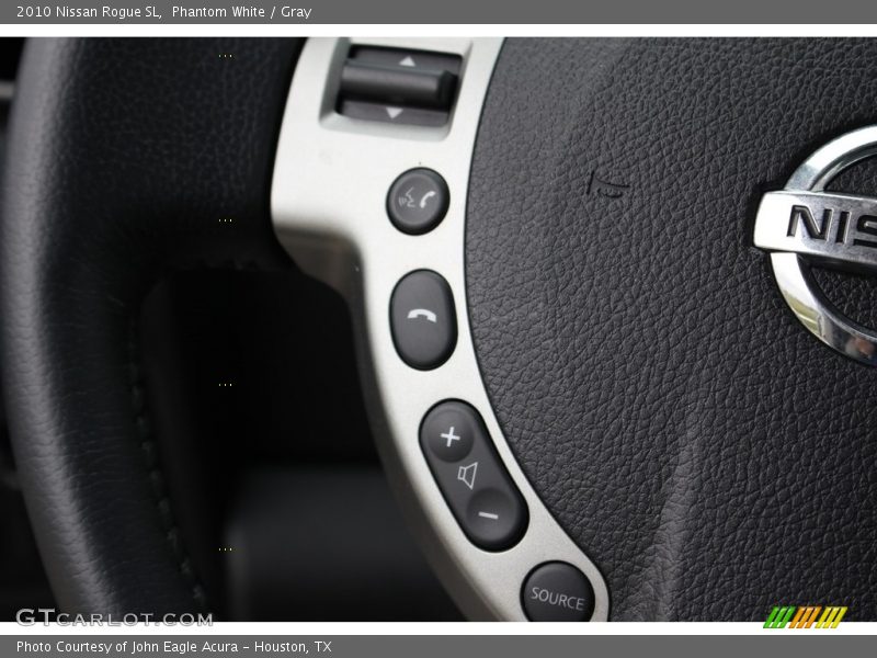 Phantom White / Gray 2010 Nissan Rogue SL
