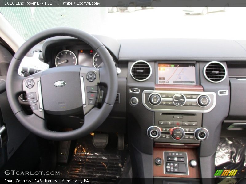 Fuji White / Ebony/Ebony 2016 Land Rover LR4 HSE