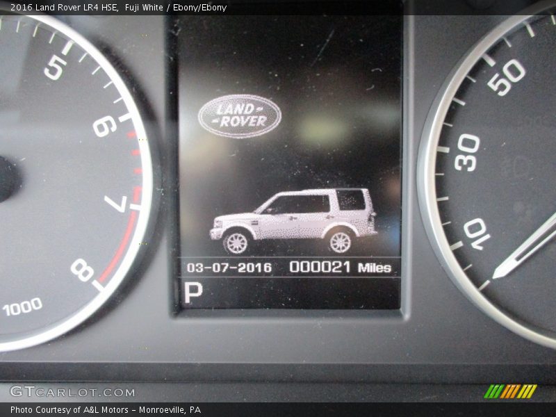 Fuji White / Ebony/Ebony 2016 Land Rover LR4 HSE