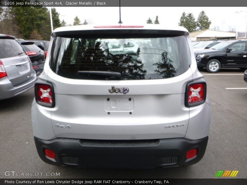 Glacier Metallic / Black 2016 Jeep Renegade Sport 4x4