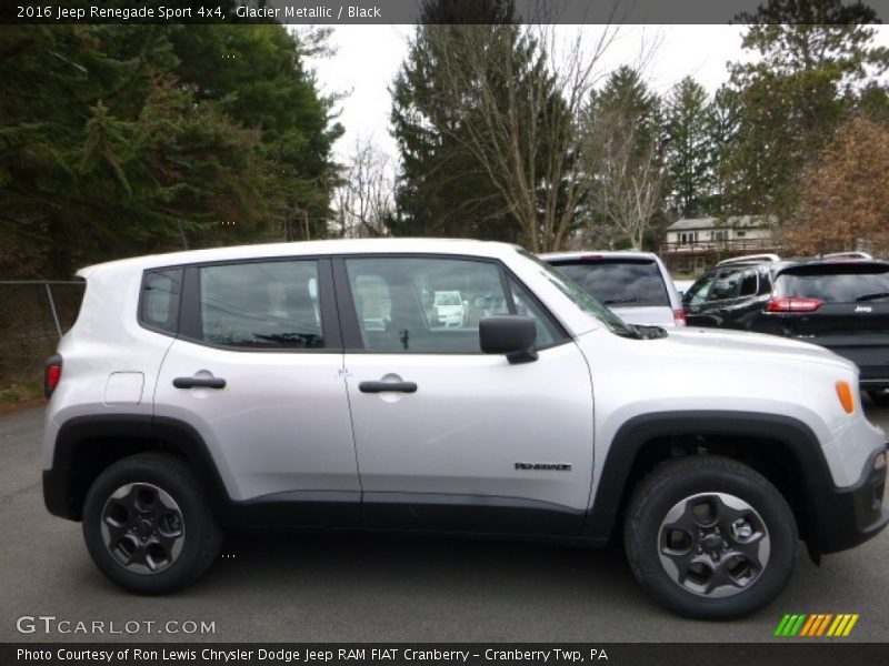 Glacier Metallic / Black 2016 Jeep Renegade Sport 4x4