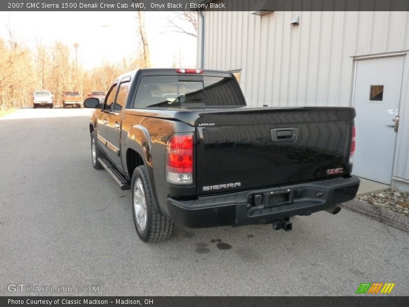 Onyx Black / Ebony Black 2007 GMC Sierra 1500 Denali Crew Cab 4WD