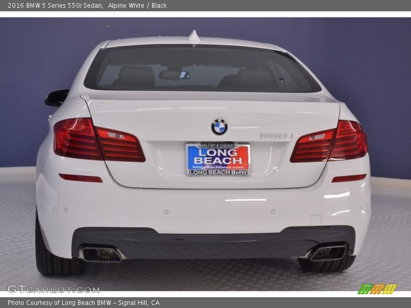 Alpine White / Black 2016 BMW 5 Series 550i Sedan
