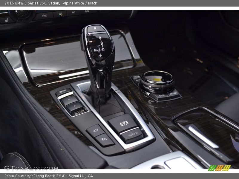 Alpine White / Black 2016 BMW 5 Series 550i Sedan